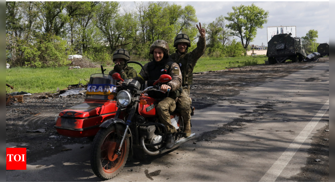 Victory in battle of Kharkiv? Ukraine claims Russian troops withdrawing ...
