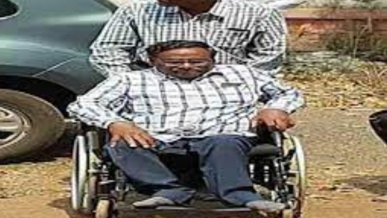 CCTV in anda cell of Nagpur jail is breach of privacy, GN Saibaba threatens  hunger strike | Nagpur News - Times of India