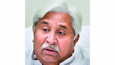 HK Patil bats for dedicated municipality for Dharwad