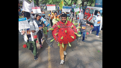 Bengaluru: Team of Covid messengers urges people to remain alert