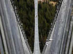 Suspension footbridge