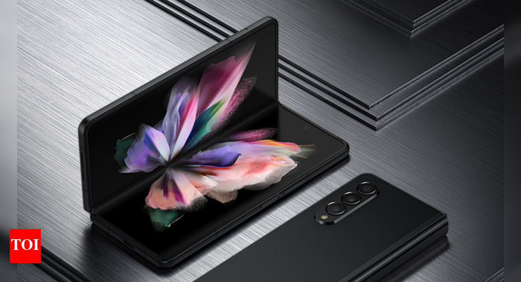 Galaxy: Samsung Galaxy Z Fold 4 com ponta vem com uma configuração de câmera tripla de 50MP