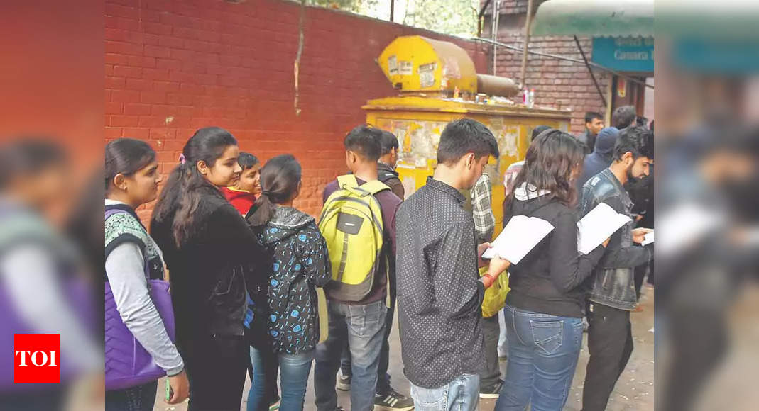 Engineering/ medical entrance coaching back in limelight, admissions up – Times of India