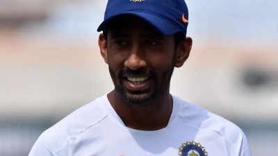 Wriddhiman Saha wants to leave Bengal, seeks NOC from CAB