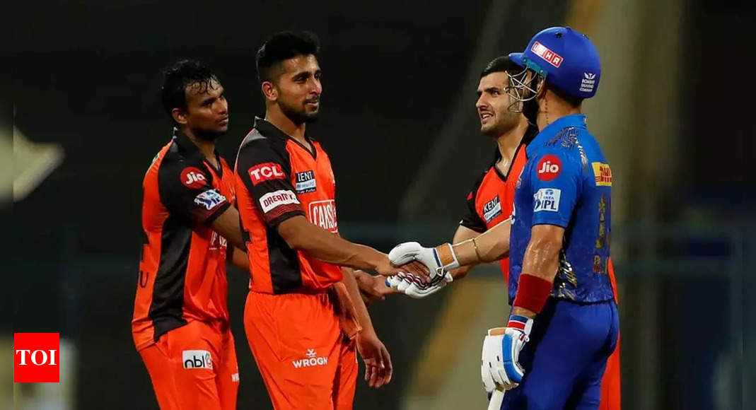 IPL 2022, Mumbai Indians vs Sunrisers Hyderabad Highlights: SRH keep slim playoff hopes alive with 3-run win over MI | Cricket News – Times of India
