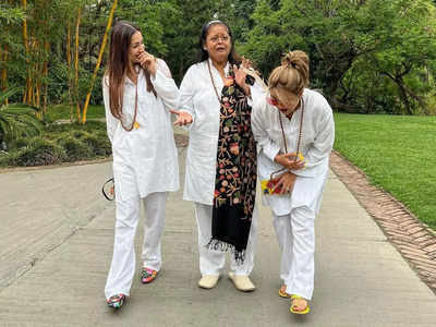 Malaika Arora holidays in the Himalayas with sister Amrita Arora and mother Joyce