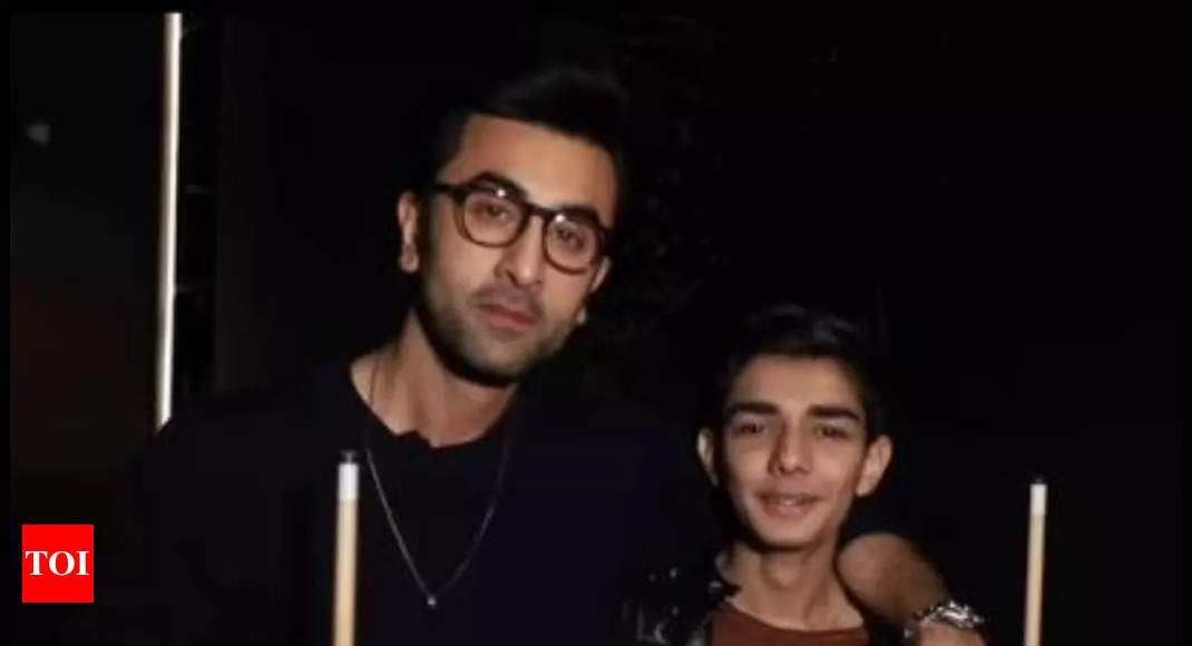 Ranbir Kapoor announces the release date of uncle Rajiv Kapoor’s ‘Toolsidas Junior’ with a game of snooker – watch