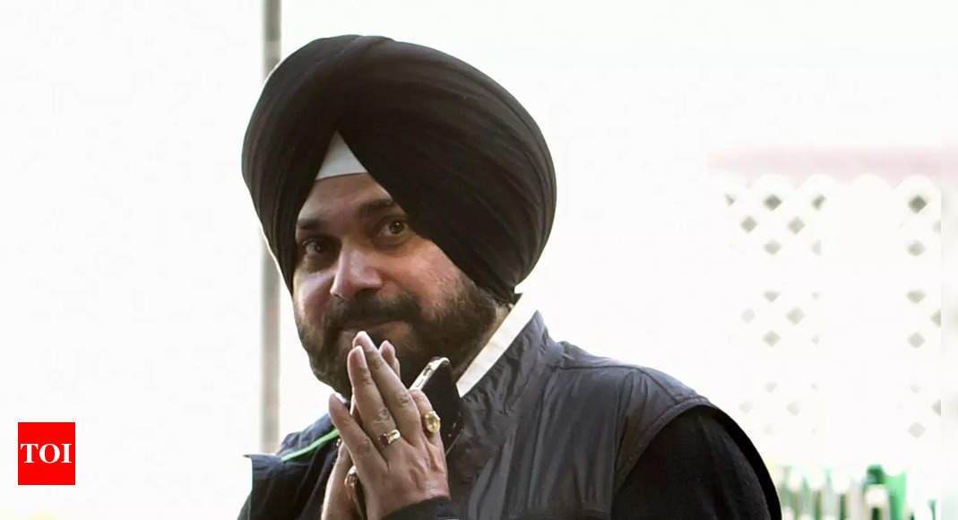 sidhu:   Will submit to the majesty of law: Navjot Sidhu after SC sentences him to one-year jail | India News – Times of India