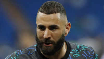 Benzema returns as Giroud omitted from France Nations League squad