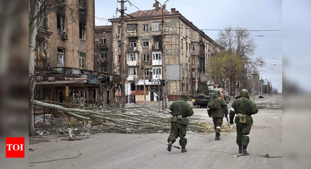 Ukraine : « L’enfer » dans le Donbass ukrainien alors que la Russie fait pression, prévient Zelenskyy