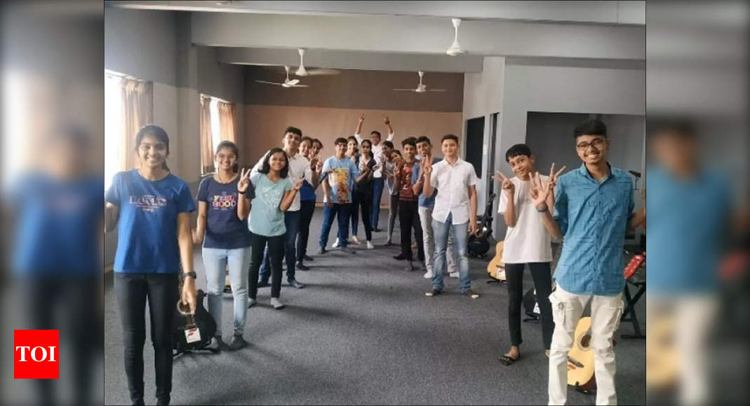 Students compose a song to express their Covid-19 pandemic experience – Times of India