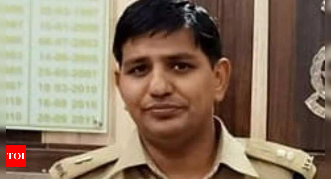 Uttar Pradesh writes to MHA, seeks dismissal of IPS officer Manilal ...