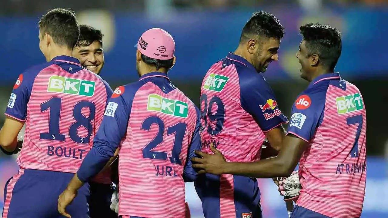 Gujarat Titans to wear Pink Jersey today : r/ipl