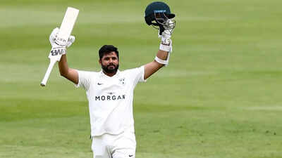 Pakistan's Azhar Ali makes unbeaten double hundred in English county ...