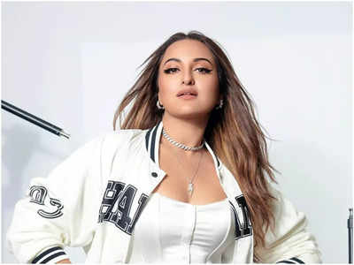 Sonakshi Sinha: Creating something from nothing on the canvas gives me a lot of satisfaction