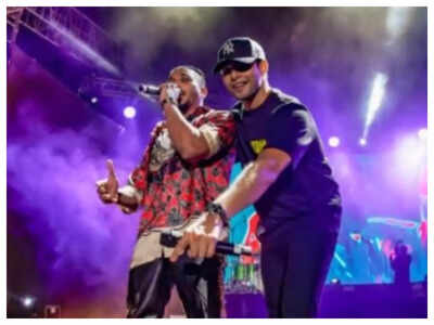 Siddhant surprises fans by making special appearance at Divine's ...