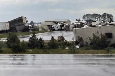 US: Police report 2nd death from tornado in northern Michigan