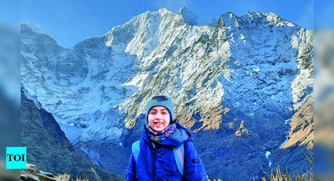 10-year-old girl from Maharashtra summits Everest base camp
