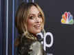 
Olivia Wilde shows support for boyfriend Harry Styles' new album 'Harry's House'
