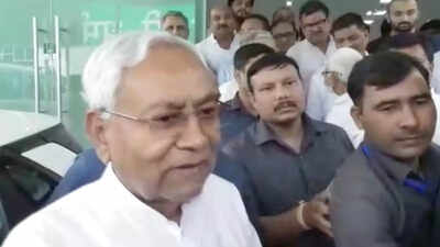 Bihar CM hails Centre's decision to reduce excise duty on petrol and diesel