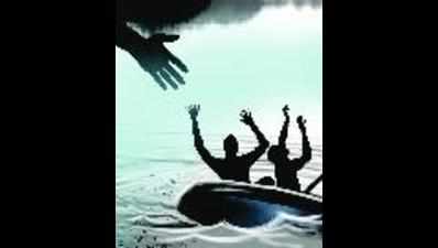 38-yr-old man clicking selfie drowns in Zilpi Lake