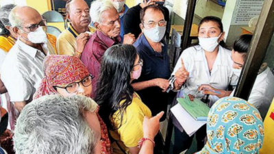 Booster dose SMSs boost confusion at Covid vaccination centres in Ahmedabad