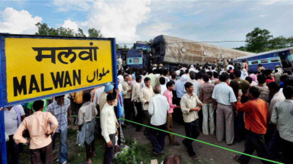 Kalka Mail Stoppage – 12312 Netaji Express Train Schedule & Route ...