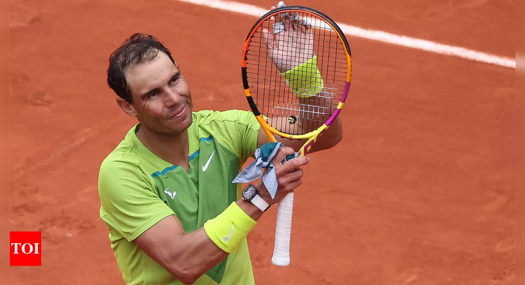 Rafael Nadal cruises into French Open second round