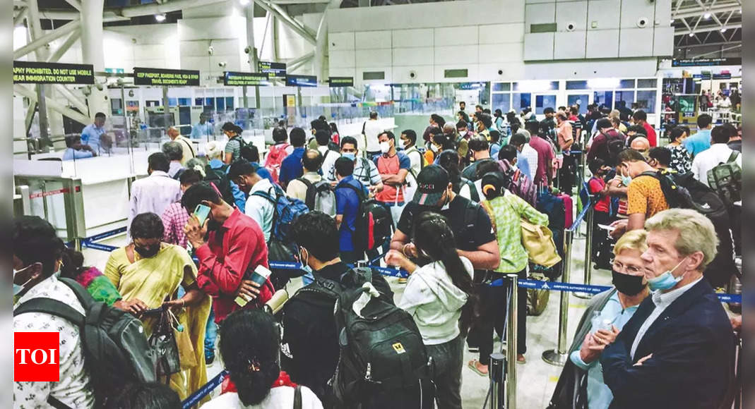 Long Queues At Immigration Irks Travellers At Airport | Chennai News ...