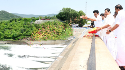 Stalin releases water from Mettur dam