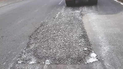 Nashik Municipal Corporation chief orders repair of all potholes before May 31