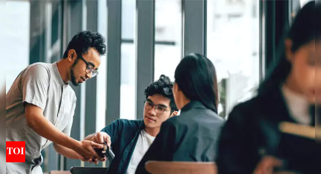 Is the service charge at restaurants finally set to go? India News