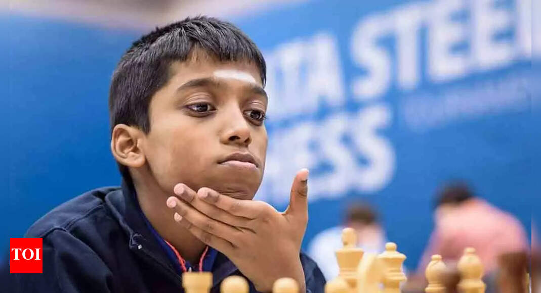 FIDE - International Chess Federation - Ding Liren wins the Chessable  Masters! 👏 The world #2 beat 16-year-old Praggnanandhaa in the gripping  final of the fourth leg of the Meltwater Champions Chess