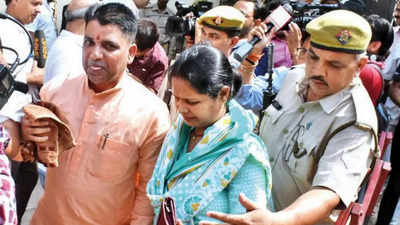Uttar Pradesh: Vedic Sangh's plea seeking ban on Muslims in Gyanvapi sent to FTC