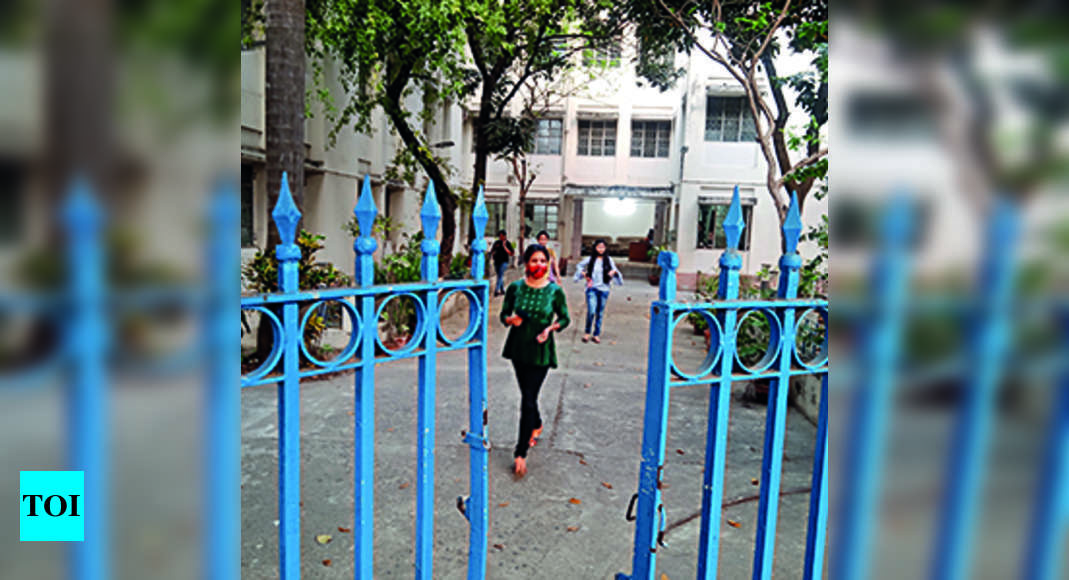 Bengal varsities, colleges start hostel admission process