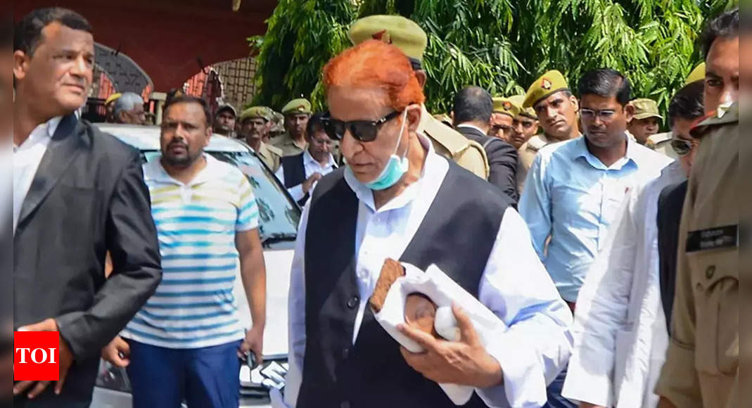 SC stays HC's bail condition of SP MLA Azam Khan related to land of Jauhar University
