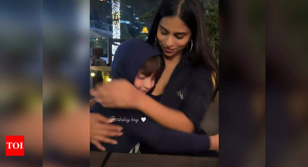 Suhana hugs birthday boy Abram Khan