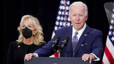 Biden takes calculated risk on gun control with backseat approach