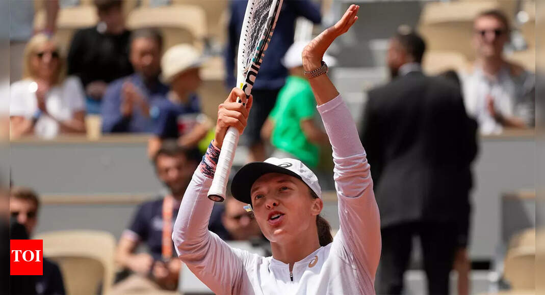 Swiatek Change of clothes brings change of luck for Swiatek at French