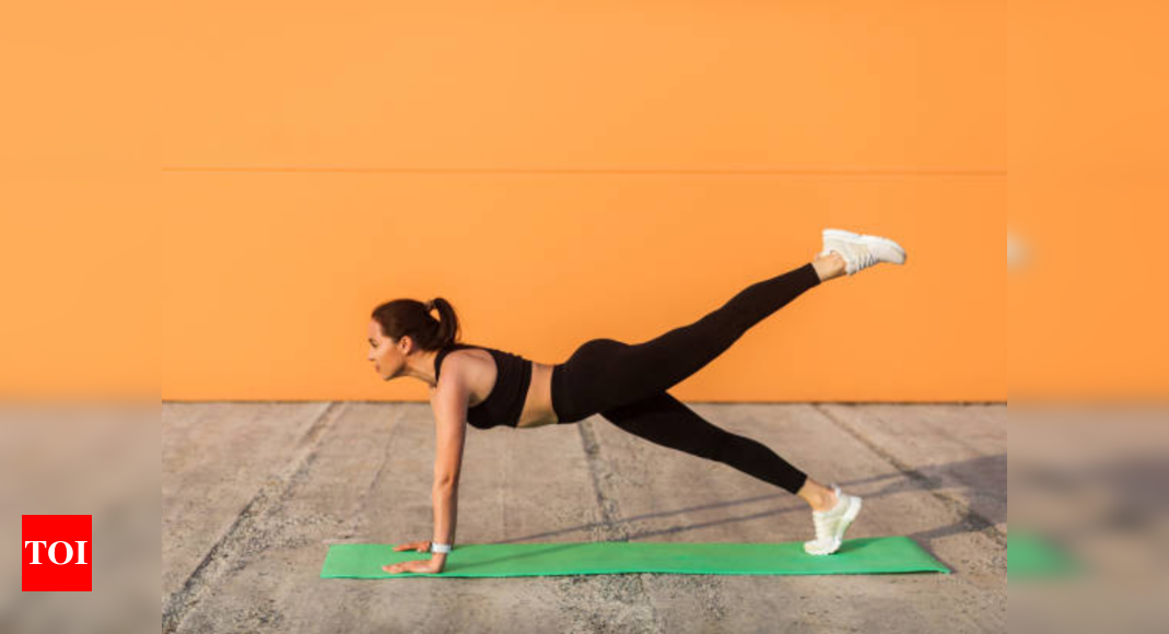 Celebrity trainer’s ‘no equipment’ 10 minute guide to upper body workout – Times of India