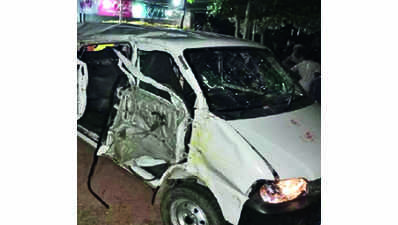 Bus rams car in Kanpur Dehat, child among 5 killed in mishap