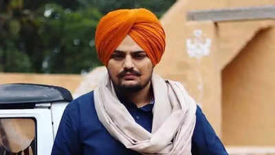 Sidhu Moose Wala Death: Gang fires 30 rounds to shoot dead Punjab singer | Chandigarh News - Times of India