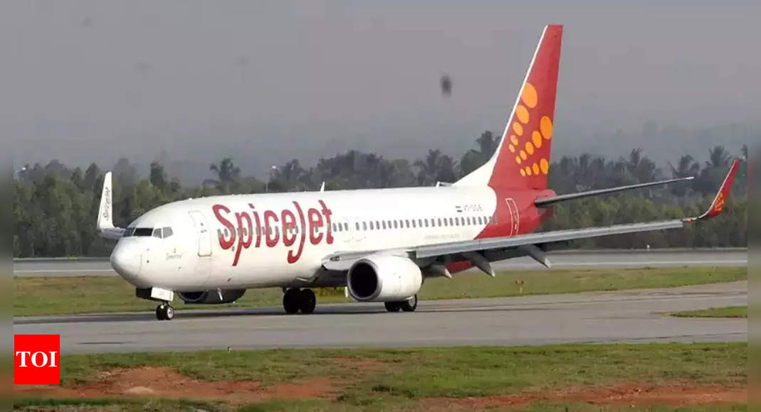 DGCA fines SpiceJet Rs 10 lakh for training Boeing 737 MAX pilots on faulty CAE simulator – Times of India