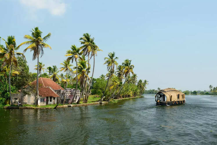 Kumarakom Lake Resort, Kumarakom