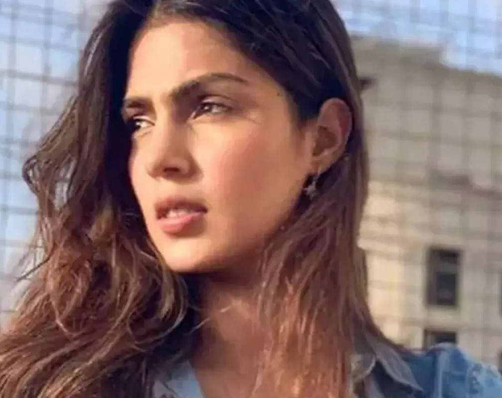 
After Aryan Khan gets an NCB clean chit, lawyer Satish Maneshinde demands probe in Rhea Chakraborty's case
