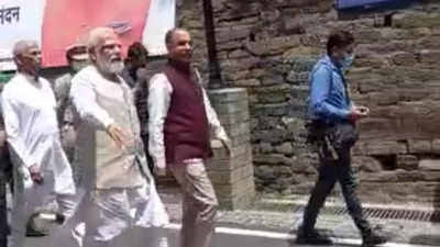 PM Modi arrives in Shimla for roadshow, rally to mark 8th anniv of his govt