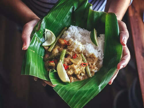 How To Cook With Banana Leaves - Chef's Pencil