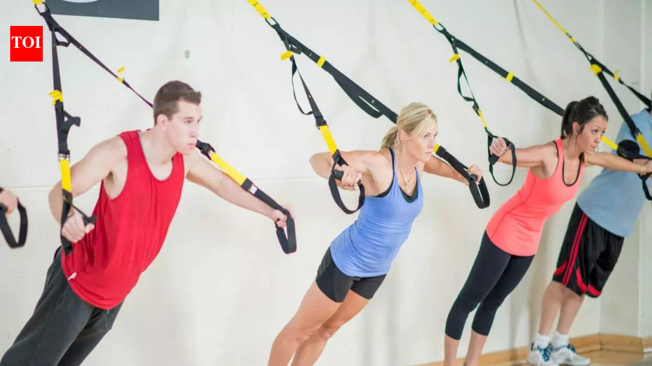 Lose weight by doing these TRX fat-burning exercises