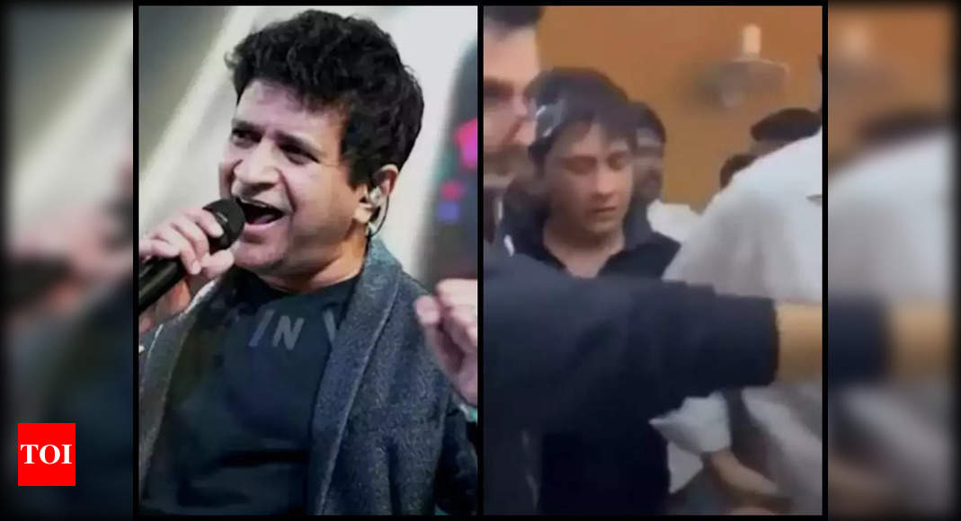KK passes away at 53: Video of overdue singer dashing out of the live performance after complaining of chest ache is going viral | Hindi Film Information