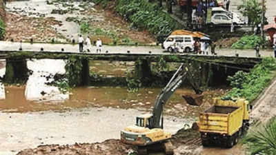 Thiruvananthapuram: Despite directives, river desilting still crawls